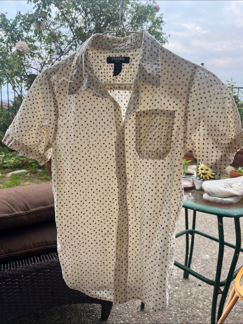 Young Boys RSQ Tilly’s  Short-Sleeve Cream Patterned Shirt